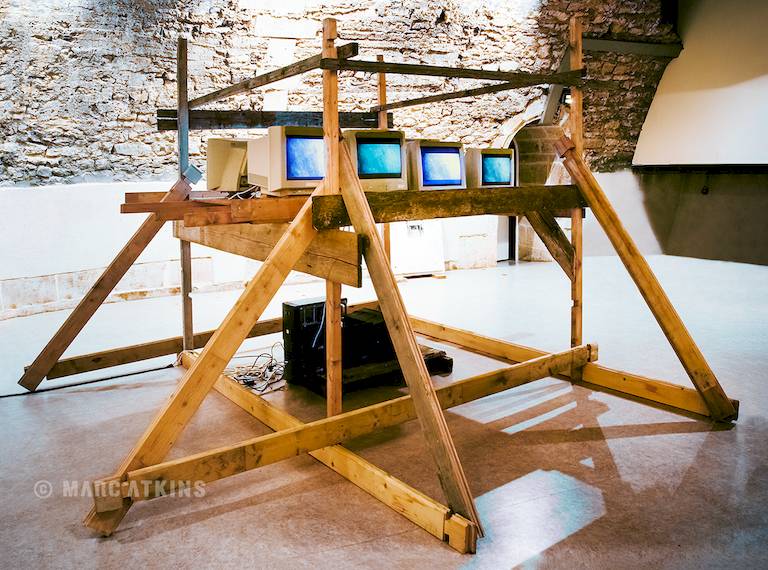Ralentir l'Instant, Galerie PAC des Ouches, Nevers, France, 2006