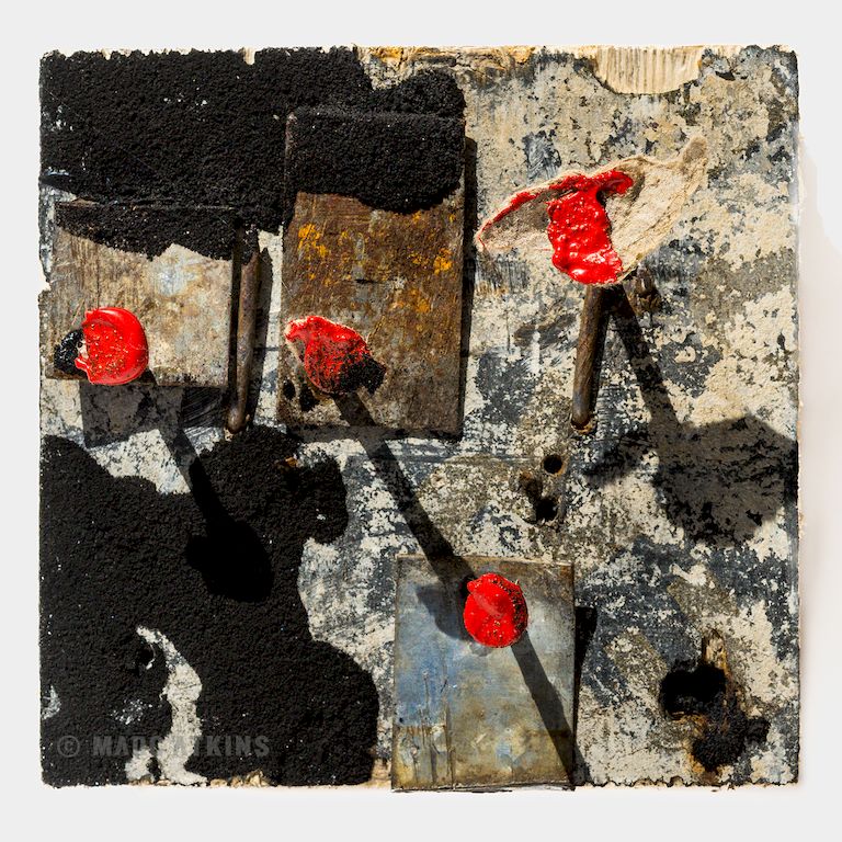 Topograph 225 by Marc Atkins, sculpture photograph, front view